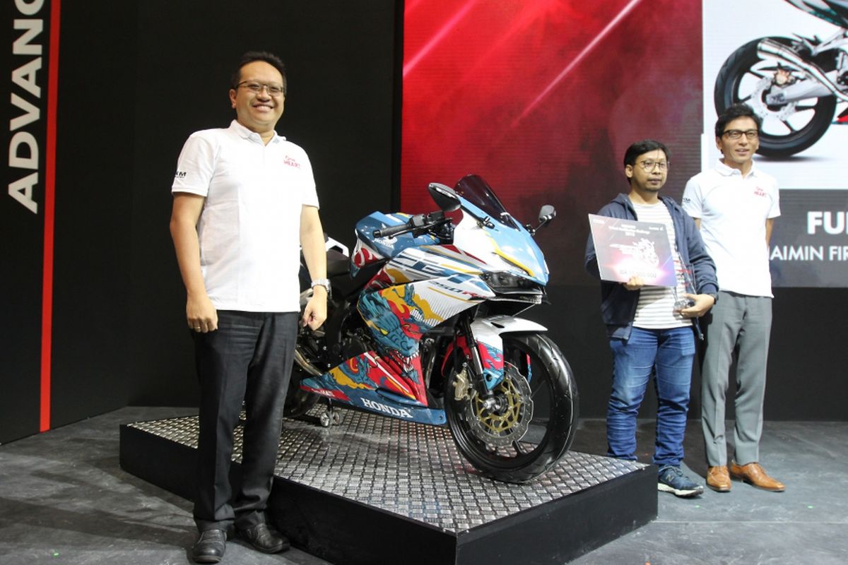 Modifikasi virtual Honda CBR250RR