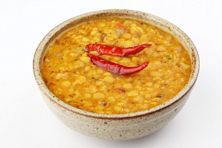 Dal, makanan khas India.