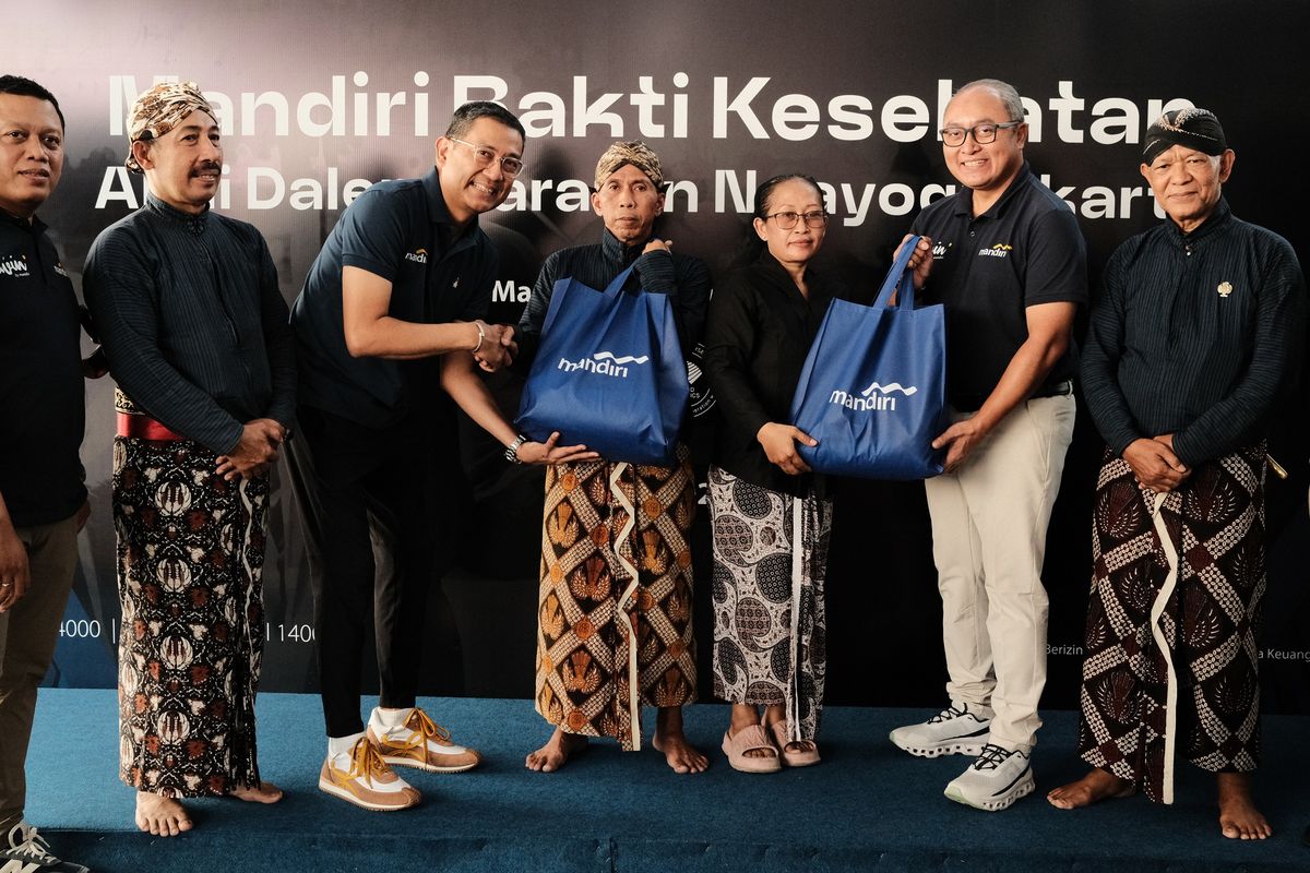 Bank Mandiri menggelar kegiatan sosial bertajuk ?Mandiri Bakti Kesehatan? menjelang ajang tahunan Mandiri Jogja Marathon (MJM) 2025.