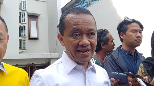 RK Disindir Anies karena "Nyoblos" di Bandung, Bahlil: Dulu Jokowi Juga KTP Solo
