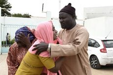 Belum Lama Istrinya Meninggal Setelah Melahirkan, Pria Ini Kini Harus Kehilangan Sang Bayi karena Kebakaran RS di Senegal