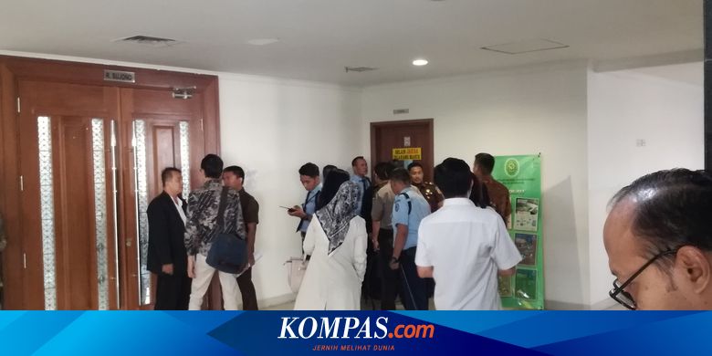 Menyerang Hakim Dalam Persidangan Apa Hukumannya Halaman All Kompas Com