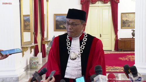 "Dissenting Opinion", Guntur Hamzah Sebut Permohonan Batas Usia Capres-Cawapres Bisa Dikabulkan Sebagian