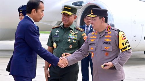 Sebut Tak Ada Gerakan Pemakzulan Jokowi di DPR, Airlangga: Partai Pendukung 85 Persen