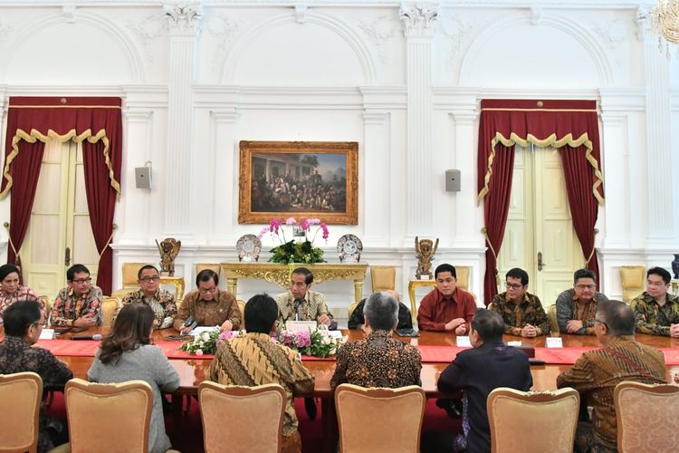 Suasana pertemuan Presiden Joko Widodo dengan pengurus Apindo di Istana Merdeka Jakarta, Kamis (13/6/2019).