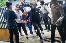 Rekonstruksi Ibu Tiri Bunuh Bocah 6 Tahun di Pontianak, Korban Dibanting dan Ditendang 