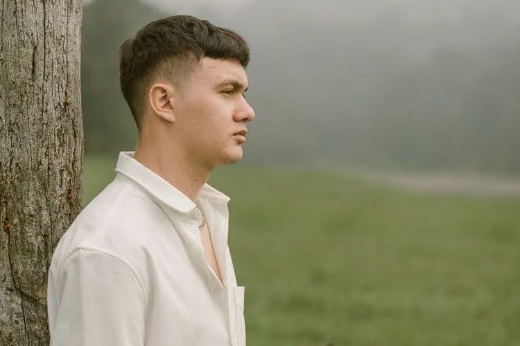 Nyoman Paul Luapkan Isi Hati Lewat Album Debut