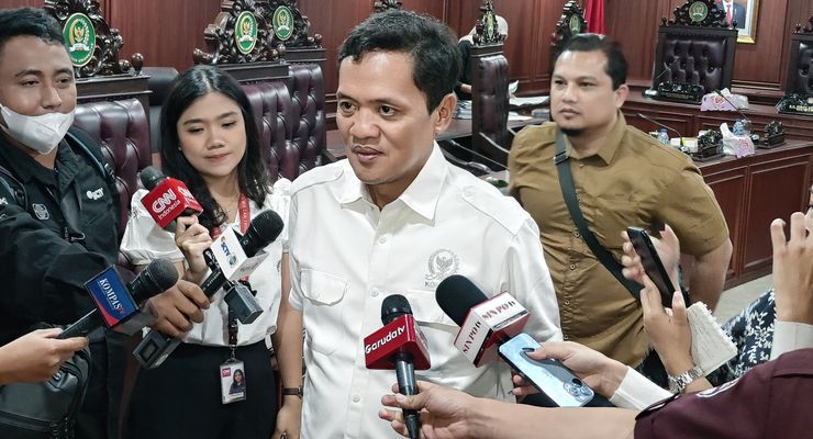 Gerindra Sebut Tak Bisa Paksa Golkar Usung Ridwan Kamil di Pilkada Jakarta, tapi Ingatkan...