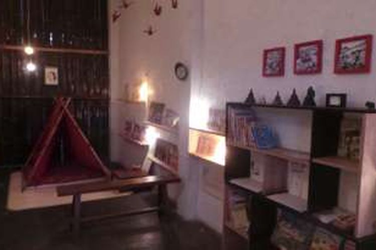 Perpustakaan Kelompok Pencinta Bacaan Anak (KPBA) bisa menjadi tempat alternative wisata keluarga di Yogyakarta.