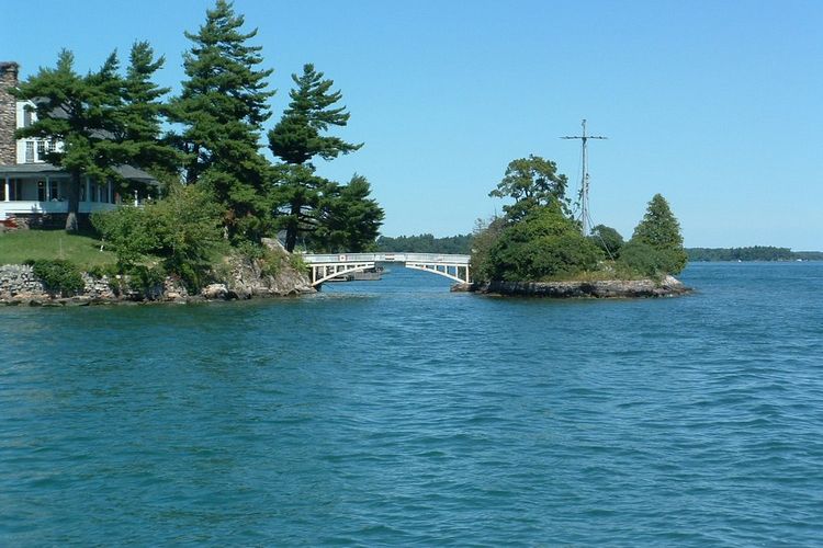 Zavicon Island Bridge.