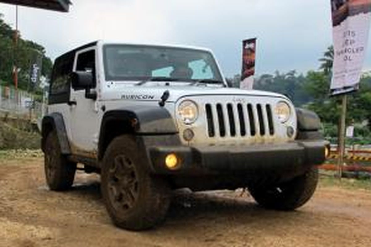 Jeep Wrangler model 2015 mendapat sejumlah penyegaran, termasuk sistem audio.