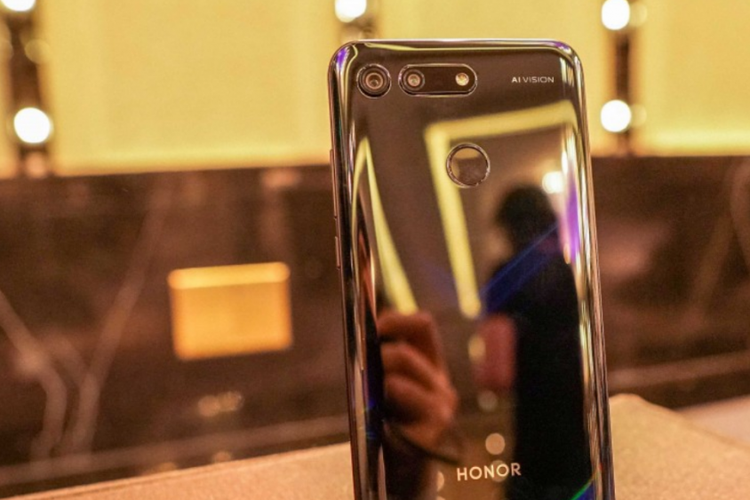 Honor V20