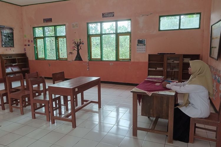 SD di Ciamis Hanya Punya 1 Murid Baru, Guru: Seperti Les Privat