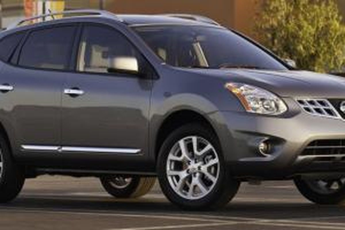 Nissan Rogue edisi 2011, masuk dalam daftar recall.