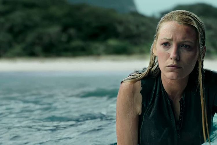 Blake Lively di The Shallows (2016)
