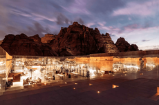 Pemerintah Terbitkan Surat Edaran Wajib Bayar Royalti Lagu di Resto-Kafe