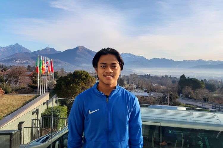 Pemain Garuda Select, Andre Oktaviansyah saat ditemui Kompas.com, di Como, Italia, Rabu (22/1/2020). Andre menjadi salah satu dari lima peserta Garuda Select I yang kembali diikutsertakan dalam program tahap kedua.