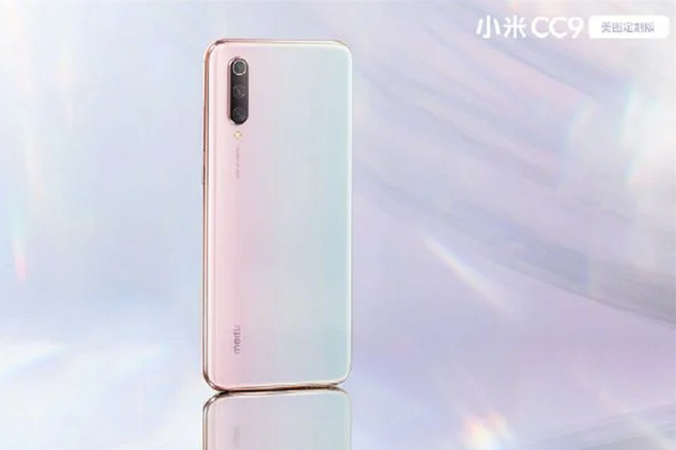 Tampilan smartphone hasil kolaborasi Xiaomi dan Meitu, bernama Xiaomi CC9 Meitu Edition, yang dirilis pada 2019 silam.