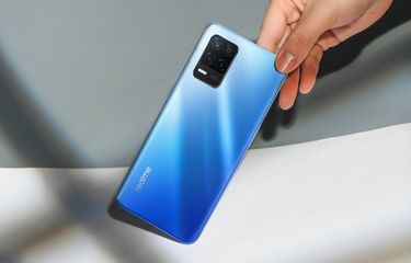 realme yang ram 8