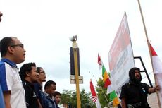 Jurnalis Kibarkan Bendera Setengah Tiang, Tanda Berkabung Terhadap Rekannya yang Dianiaya TNI AU