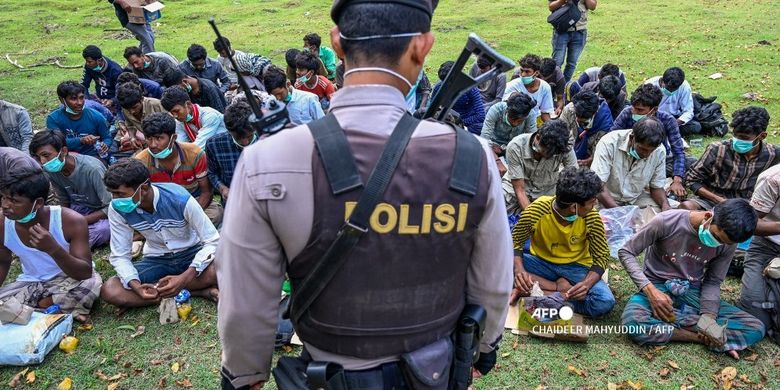 Over 1,000 Rohingya Refugees Landed In Indonesia’s Aceh In 2020-2022 ...