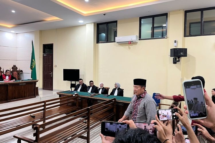 Sidang Korupsi Eks Gubernur Lampung, Terungkap Pihak dan Instansi yang Diduga Terima Aliran Uang Komisi Migas