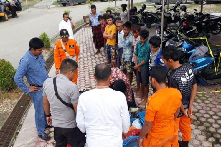 Polisi mendata nelayan Myanmar di Mapolres Aceh Timur, Rabu (19/12/2018)
