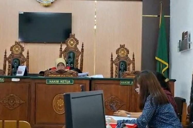 Cacat Formil, Praperadilan PT KBM Kasus Korupsi Zirkon Kalteng Ditolak
