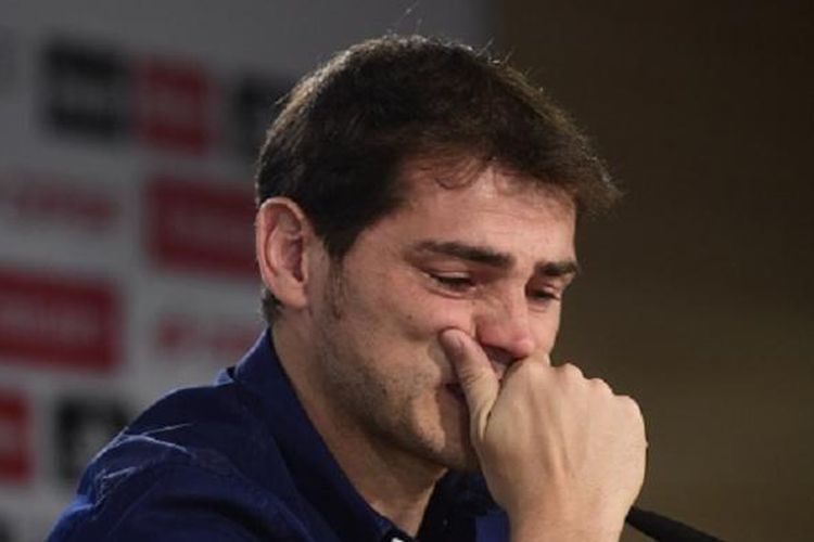 Penjaga gawang Iker Casillas mengucapkan perpisahan kepada Real Madrid pada Minggu (12/7/2015).