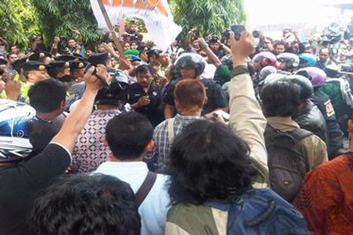 Tak Kondusif, Pengajian Tahunan Ahmadiyah Dihentikan