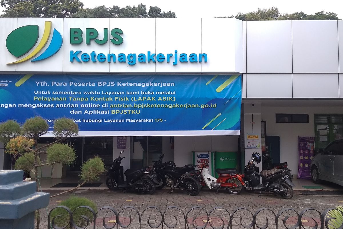 Foto: Kantor BPJS Ketenagakerjaan Cabang Pematangsiantar di Jalan Sakti Lubis No 5, Kelurahan Timbang Galung, Kecamatan Siantar Barat, Sabtu (18/7/2020).