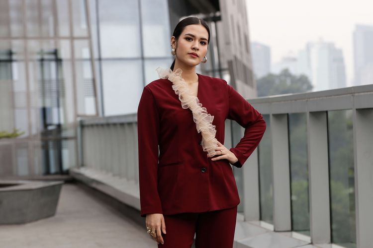 Raisa Andriana saat mengunjungi Kantor Redaksi Kompas.com di Menara Kompas, Jakarta, Selasa (26/11/2019). Raisa akan menggelar konser bertajuk Raisa Live in Concert 2020 di Stadion Utama Gelora Bung Karno, Jakarta, 27 Juni 2020 mendatang.