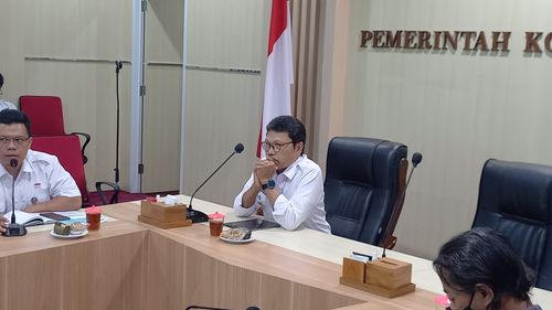Enggan Komentar soal Pilkada, Pj Walkot Yogyakarta: Saya Sendiko Dawuh