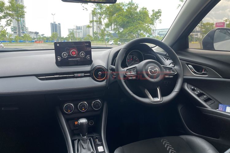 Interior Mazda CX-3 Pro