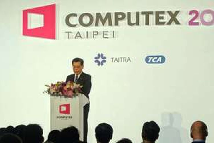Francis Liang, Chairman Taiwan External Trade Development Council (TAITRA) dalam acara pembukaan pameran komputer Computex 2016 di Nangang Exhibition Hall, Taiwan, Selasa (31/5/2016).