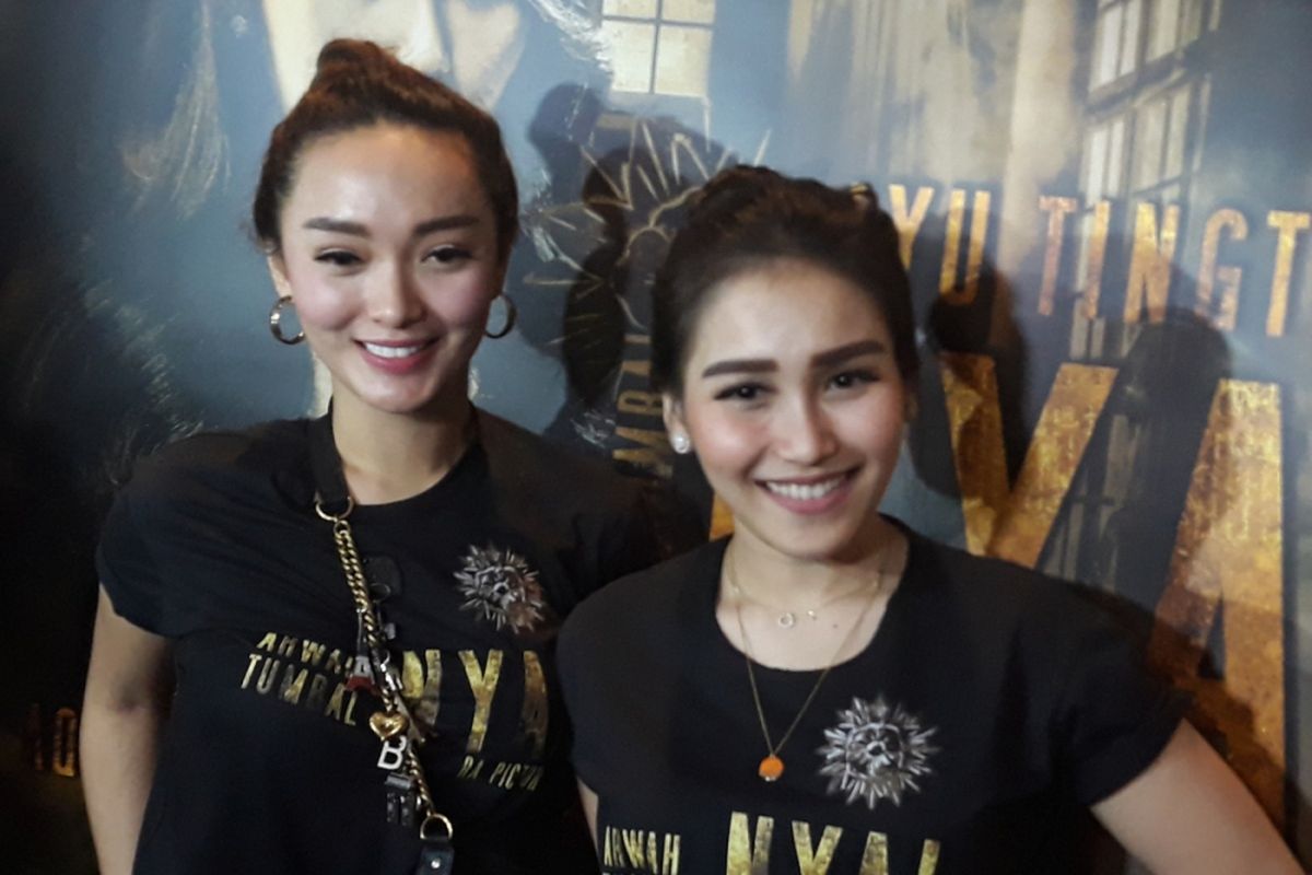 Ayu Ting Ting dan Zaskia Gotik dalam wawancara di XXI Plaza Depok, Jawa Barat, Minggu (25/11/2018).