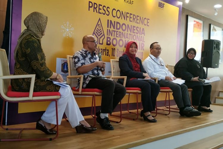 Konferensi Pers jelang pelaksanaan Indonesia International Book Fair 2018 dihadiri perwakilan Ikapi, Bekraf dan panitia 2018 di Jakarta (10/9/2018)