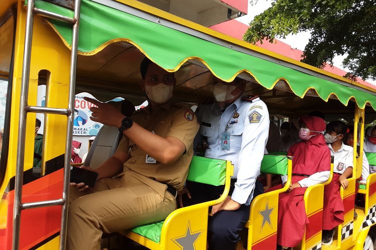 Berkeliling lihat peternakan dan perkebunan di kawasan Lapas Terbuka Kendal.