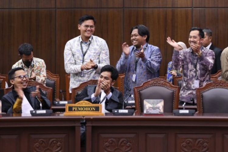 Penggugat Bahagia Sambut Palu MK: Kembalikan Anggaran MBG untuk Pendidikan!