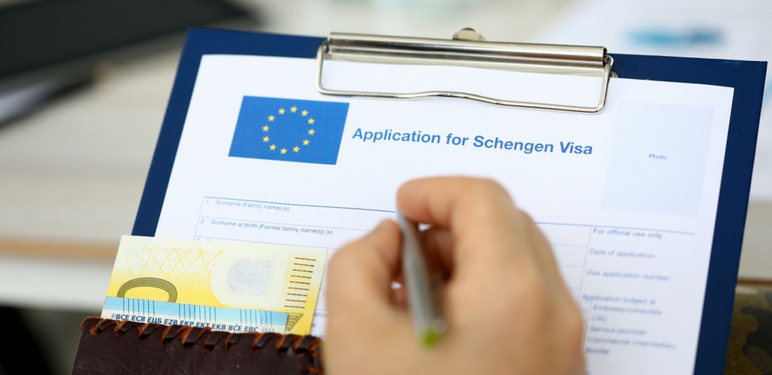 Ilustrasi pengajuan visa Schengen 
