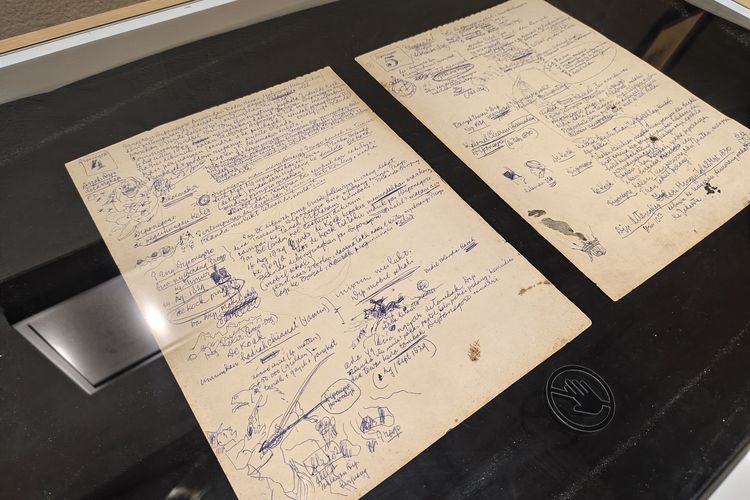 Potret sketsa asli Perang Diponegoro karya Seniman Sindoedarsono Sudjojono sedang dipamerkan di Pameran NYALA: 200 Tahun Perang Diponegoro, di Galeri Nasional Indonesia, Selasa (9/9/2025). Potret sketsa asli Perang Diponegoro karya Seniman Sindoedarsono Sudjojono sedang dipamerkan di Pameran NYALA: 200 Tahun Perang Diponegoro, di Galeri Nasional Indonesia, Selasa (9/9/2025). 