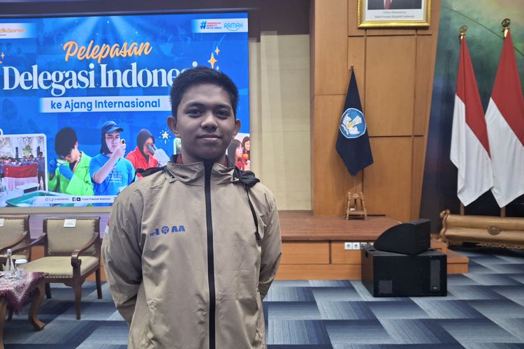 Cerita Zhafif, Siswa SMAS Kharisma Bangsa yang Ikut Olimpiade Internasional