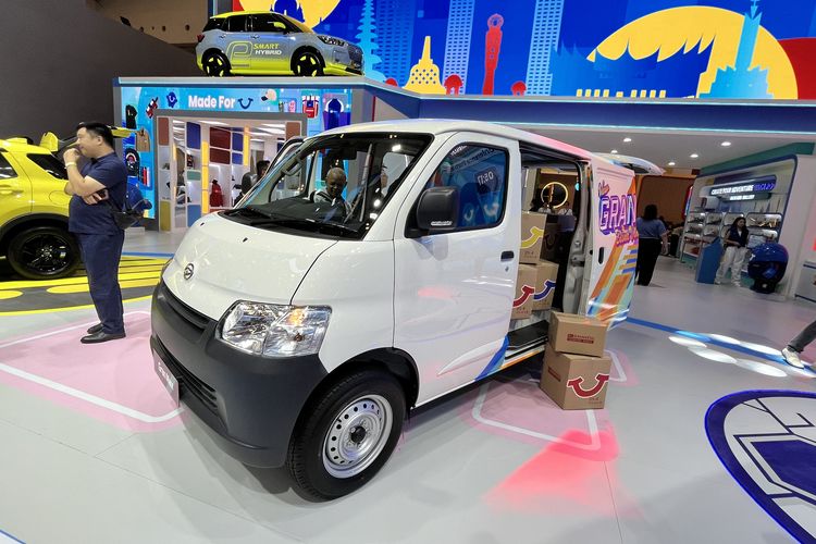 Review Gran Max Blind Van 1.5 MT AC PS: Fitur Modern untuk Usaha