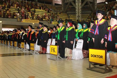 Wisuda 3.950 Lulusan di Dies Natalis UI ke-69