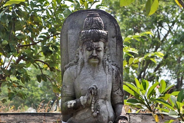 Patung Mpu Bharada