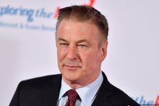 Tak Sengaja Tembak Kru Film Sampai Tewas, Alec Baldwin Tulis Pesan Ini