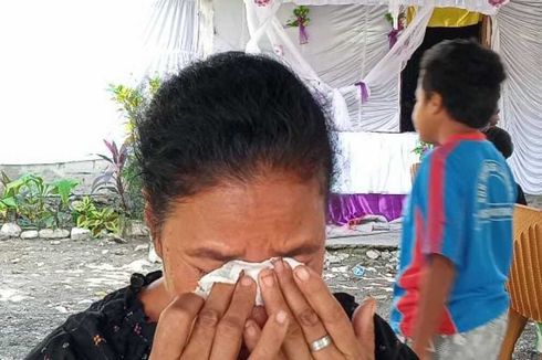 Isak Tangis Ibunda Prajurit TNI yang Gugur Dianiaya OTK di Papua: Tuhan yang Memberi, Tuhan yang Mengambilnya Kembali