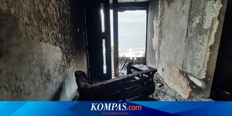 Kebakaran Rumah di Cipayung Tewaskan 1 Orang, Warga Sempat Pecahkan Kaca untuk Selamatkan Penghuni - Vimarsana News
