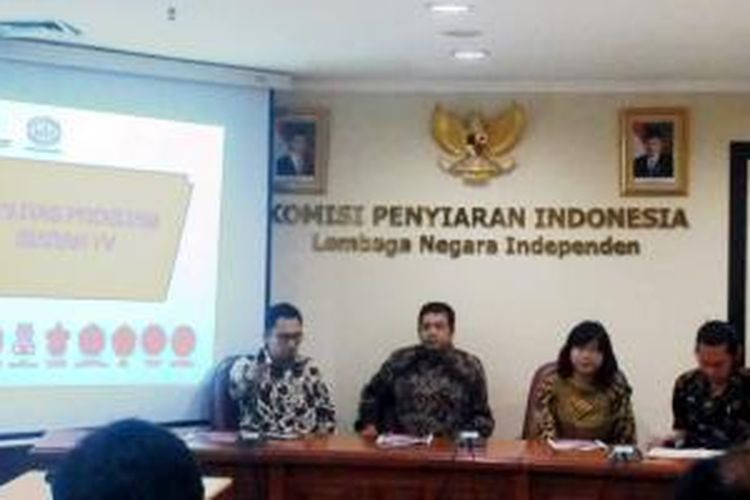 Komisi Penyiaran Indonesia (KPI) memaparkan hasil survei Indeks Kualitas Program Khusus di Gedung KPI Pusat, Jalan Gajah Mada, Jakarta Pusat, Senin (22/6/2015).