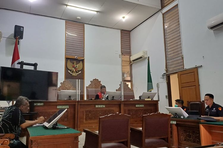 Suasana ruang sidang di PN Jaksel yang dipimpin oleh hakim tunggal Abdullah Mahrus pada Selasa (20/2/2024).
